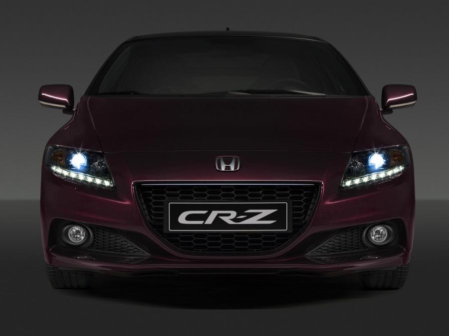  Honda CR-Z Hybrid 2013 года  (фото 8 из 15)